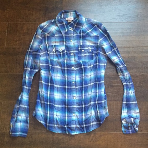 Mossimo Supply Co. Tops - Final sale! Mossimo Supply Co. plaid button up